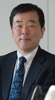 吉崎達彦（株式会社双日総合研究所チーフエコノミスト）